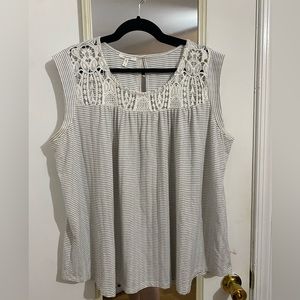 Sleeveless Stripe Lace Tank